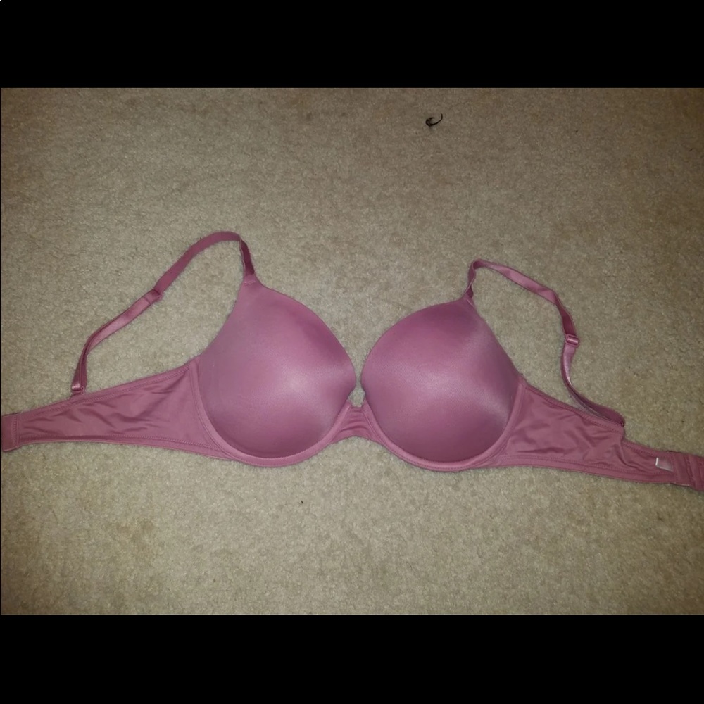 Victoria’s Secret 34 DD BRA